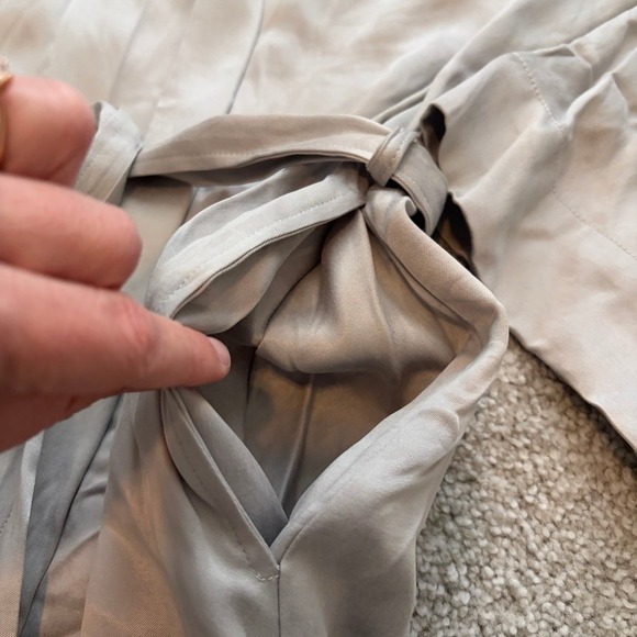 Hotel Collection $280 Kimono Style Satin Robe Womens L/XL Silver Gray Luxury - Picture 5 of 13